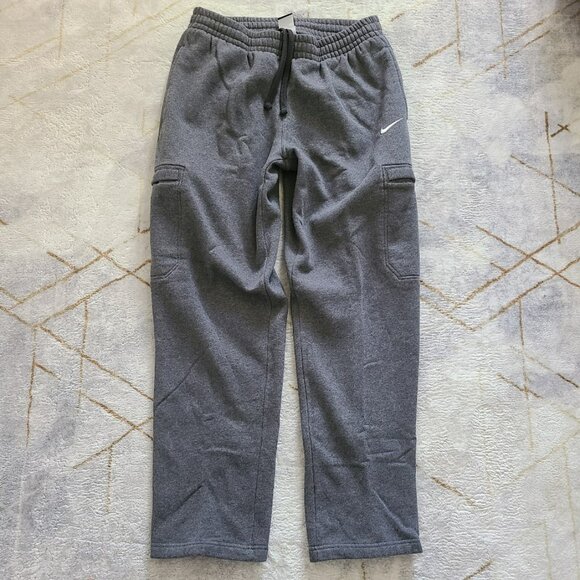 Nike Men’s Large Gray Cargo Fleece Utility Sweatpants Flap Closure Streetwear - Picture 1 of 9